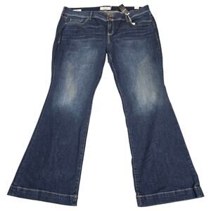 NWT Torrid Jeans Womens 22 Regular Flare Leg Casual Distressed Stretch Plus Size